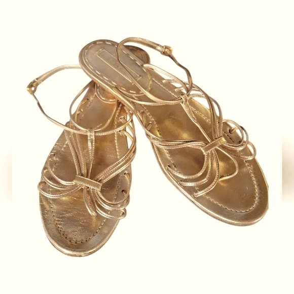 Prada Women's Elegant Gold Gladiator Style Ankle Buckle Strappy Sandals 38 1/2 - Picture 1 of 9